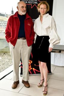 Tilda Swinton feet photo thumbnail