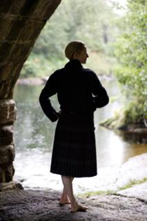 Tilda Swinton feet photo thumbnail