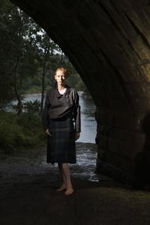 Tilda Swinton feet photo thumbnail