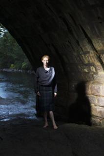 Tilda Swinton feet photo thumbnail