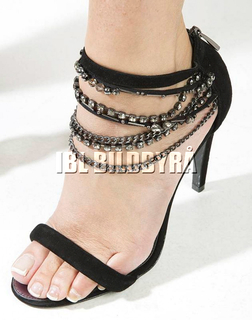 Tilde De Paula feet photo 11