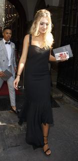 Tilly Keeper feet photo thumbnail