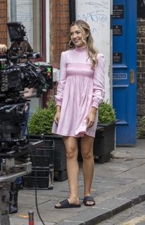 Tilly Keeper feet photo thumbnail