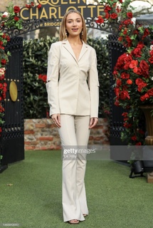 Tilly Keeper feet photo thumbnail