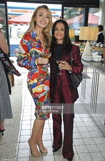 Tilly Keeper feet photo thumbnail