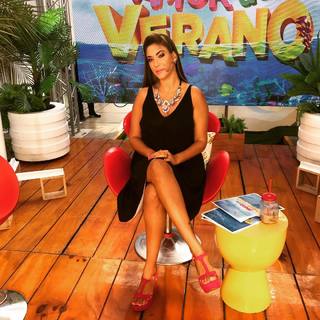 Tilsa Lozano feet photo 2