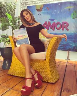 Tilsa Lozano feet photo 11