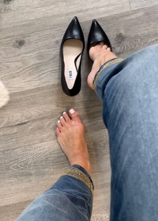 Tina Cervasio feet photo 17