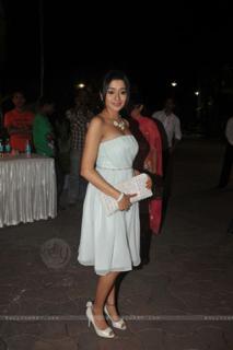 Tina Datta feet photo thumbnail