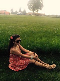 Tina Datta feet photo thumbnail