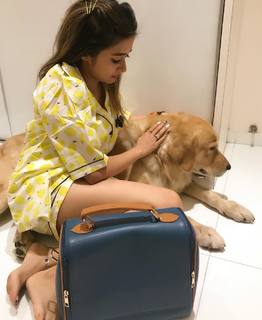 Tina Datta feet photo thumbnail