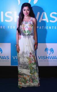 Tina Datta feet photo thumbnail