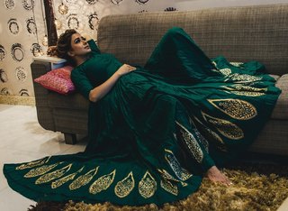 Tina Datta feet photo thumbnail