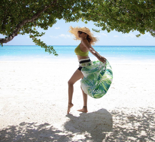 Tina Datta feet photo thumbnail