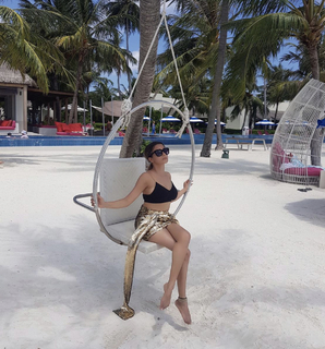 Tina Datta feet photo thumbnail