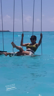 Tina Datta feet photo thumbnail