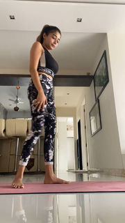 Tina Datta feet photo thumbnail