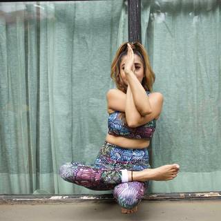 Tina Datta feet photo thumbnail