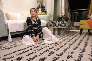 Tina Datta feet photo thumbnail