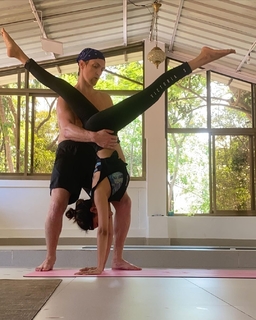 Tina Datta feet photo thumbnail