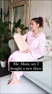 Tina Datta feet photo thumbnail