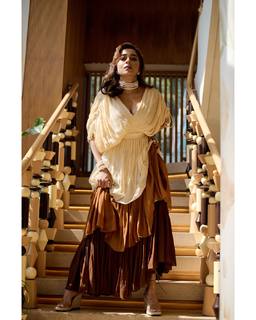 Tina Datta feet photo thumbnail