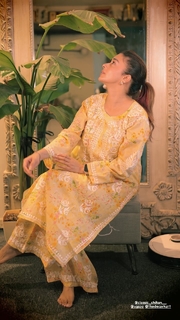 Tina Datta feet photo thumbnail