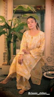 Tina Datta feet photo thumbnail