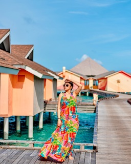 Tina Datta feet photo thumbnail