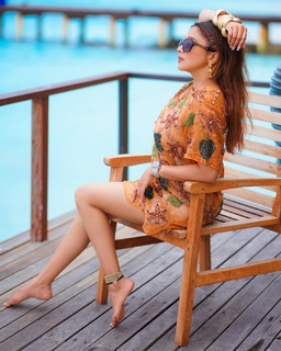 Tina Datta feet photo thumbnail