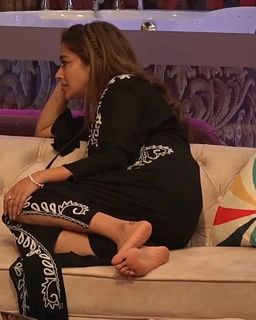 Tina Datta feet photo thumbnail