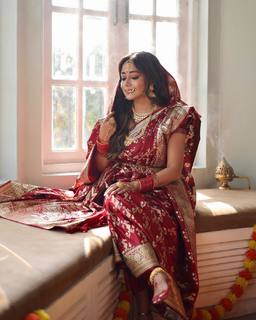 Tina Datta feet photo thumbnail