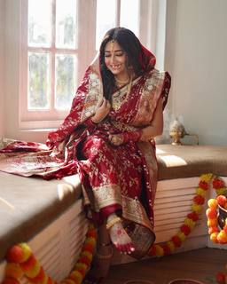 Tina Datta feet photo thumbnail