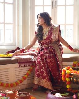 Tina Datta feet photo thumbnail