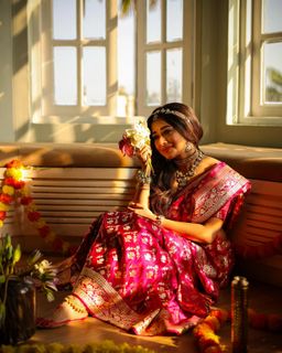 Tina Datta feet photo thumbnail