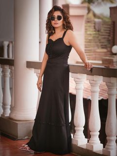 Tina Datta feet photo 4