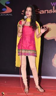 Tina Desai feet photo 16