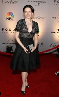 Tina Fey feet photo thumbnail