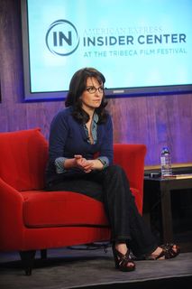Tina Fey feet photo thumbnail