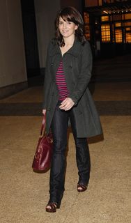 Tina Fey feet photo thumbnail
