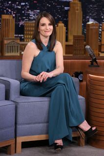Tina Fey feet photo thumbnail