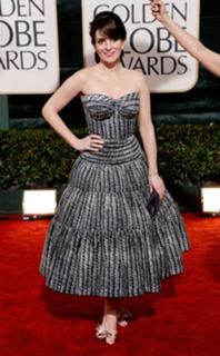 Tina Fey feet photo thumbnail