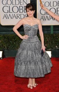 Tina Fey feet photo thumbnail