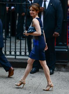 Tina Fey feet photo thumbnail