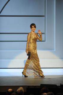 Tina Fey feet photo thumbnail