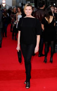 Tina Hobley feet photo 15