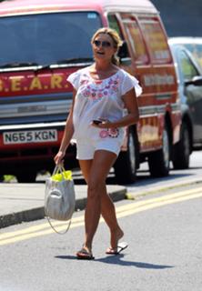 Tina Hobley feet photo 6