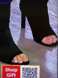 Tina Jennings feet photo 16