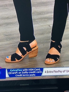Tina Jennings feet photo 6