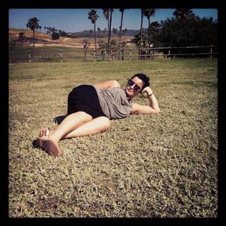 Tina Kandelaki feet photo thumbnail